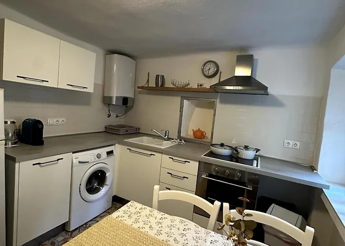 Stone House Anja Apartamento *