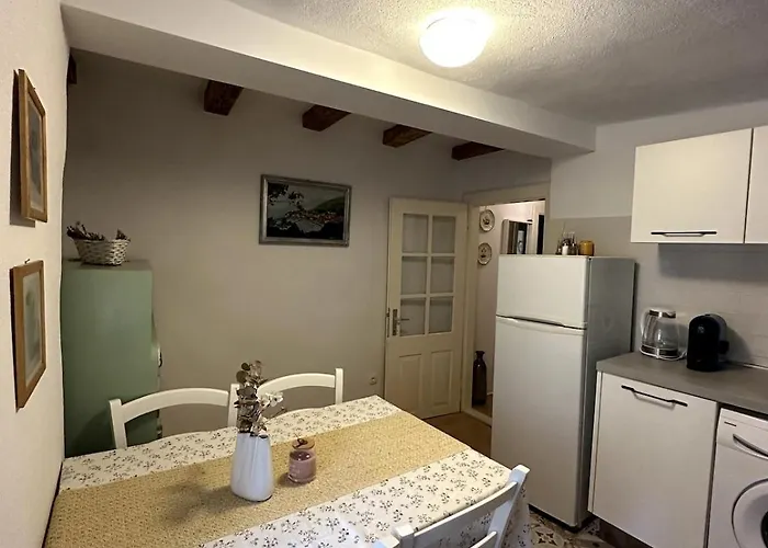 Stone House Anja Apartamento Vrbnik (Primorje-Gorski Kotar)