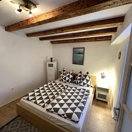 Stone House Anja * Vrbnik (Primorje-Gorski Kotar)